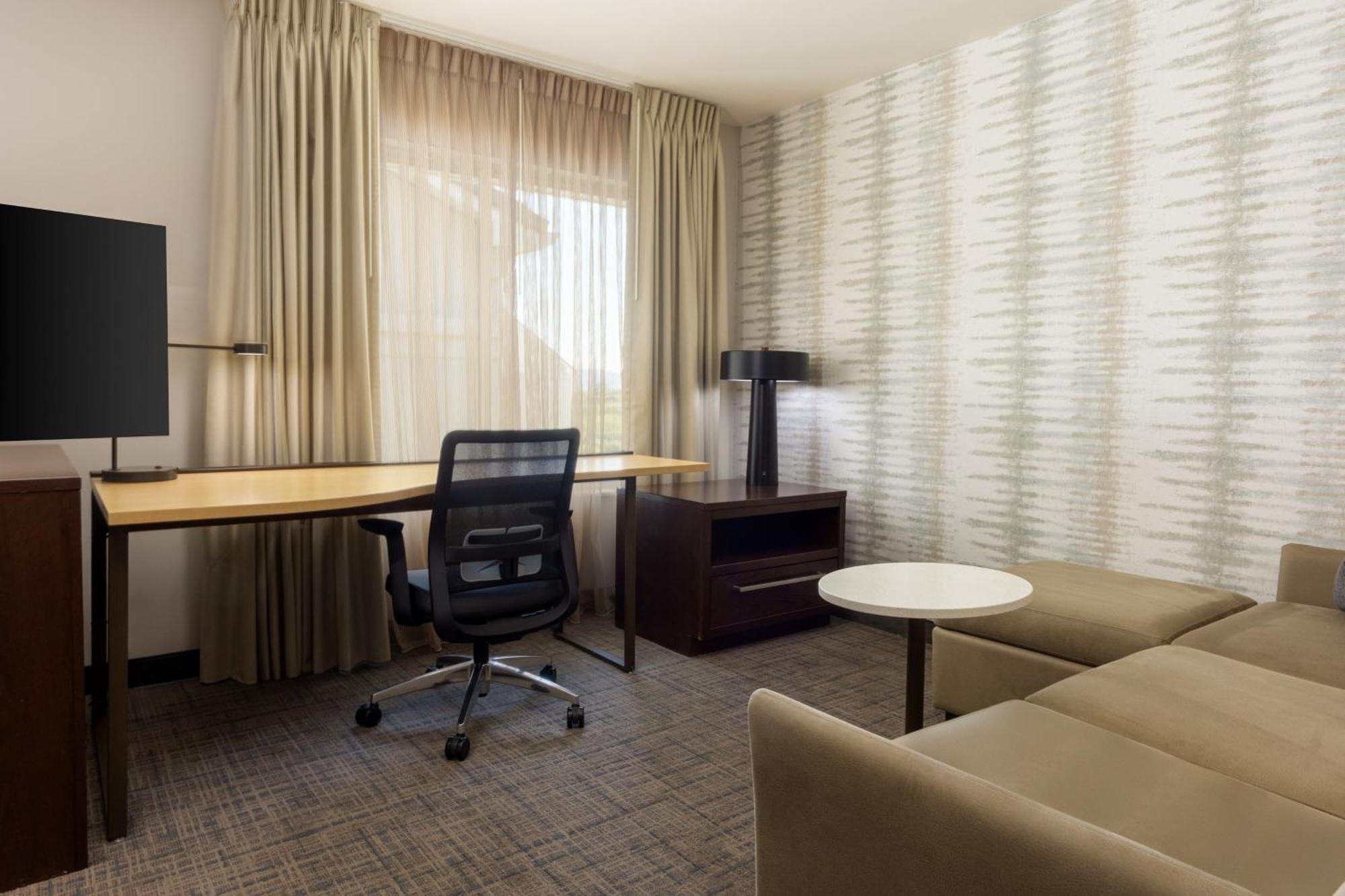 Residence Inn By Marriott Las Vegas Airport Екстериор снимка