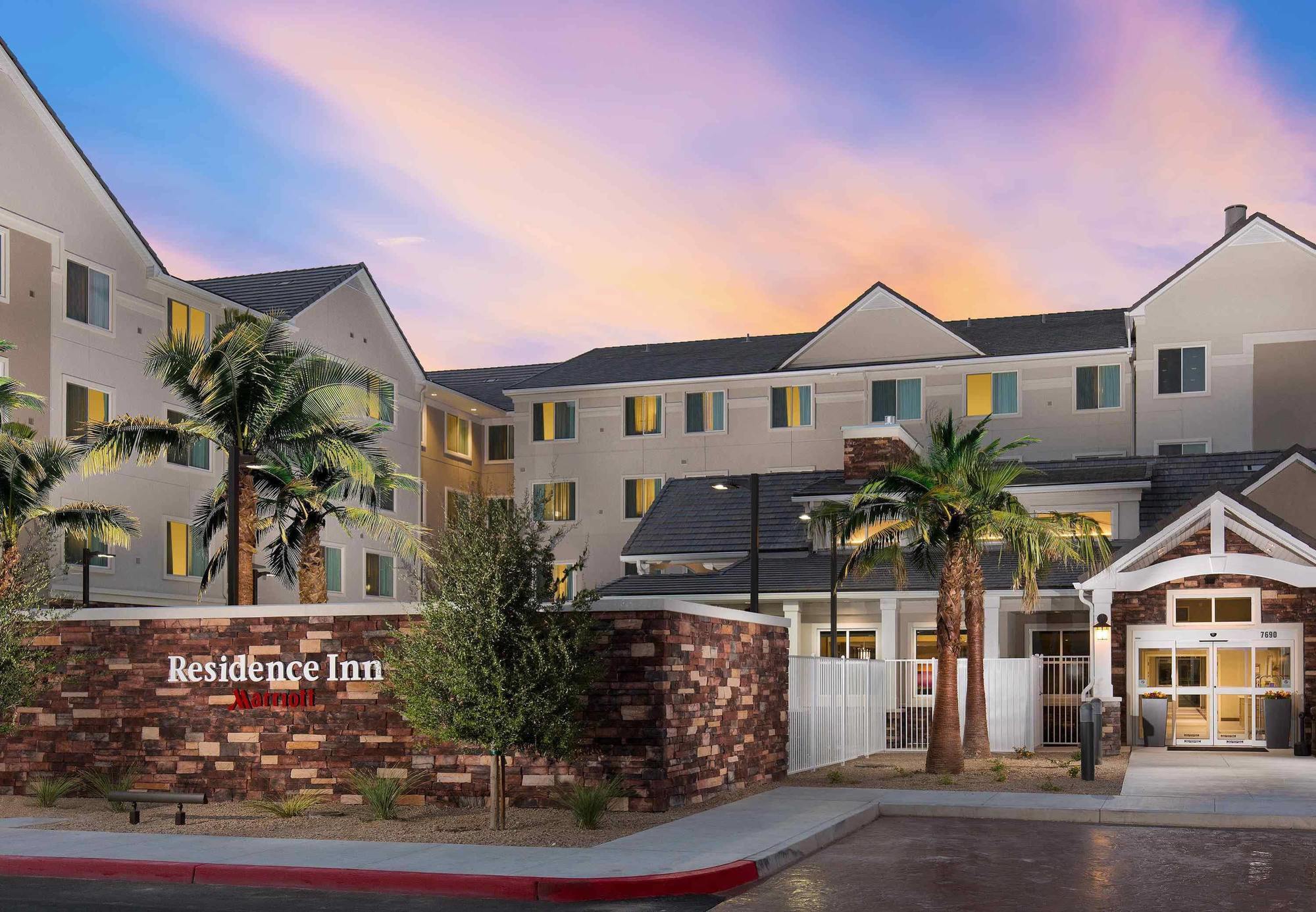 Residence Inn By Marriott Las Vegas Airport Екстериор снимка
